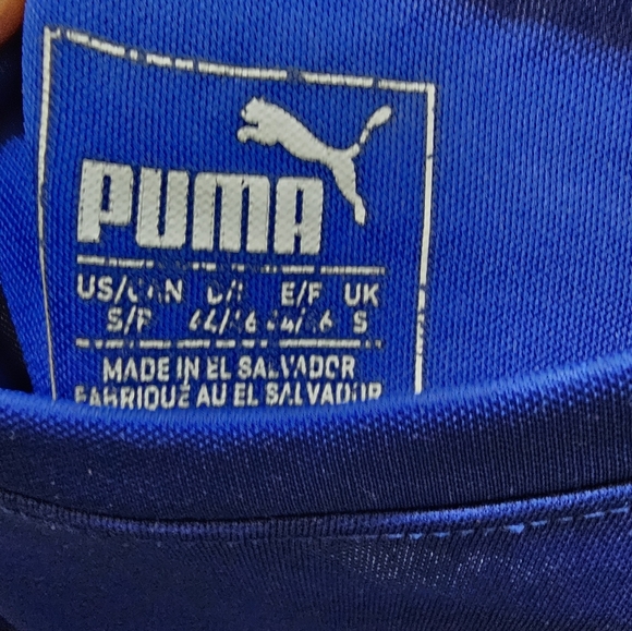 Puma soccer shirt - Picture 3 of 3
